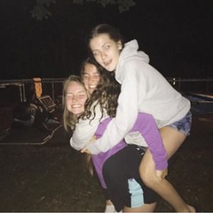 Meet your Posher, Sabrina